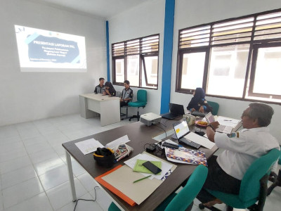 Ujian Laporan PKL Siswa Tahun 2024